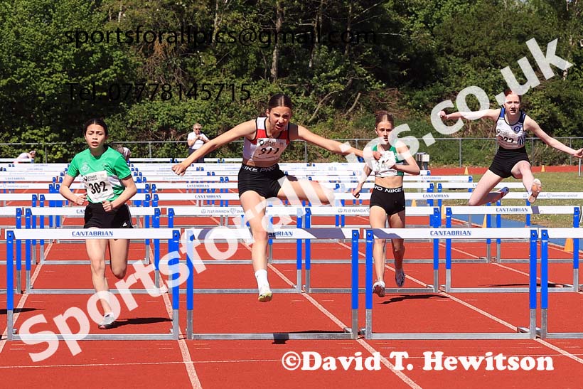 Girls under-15s hurdles, 2025 North Eastern Track and Field Champs., Shildon, County Durham. Photo: David T. Hewitson/Sports for All Pics